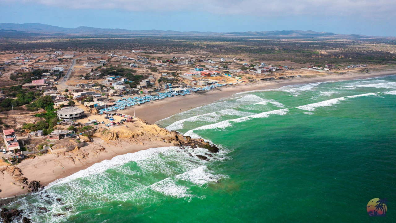 Puerto Engabao village